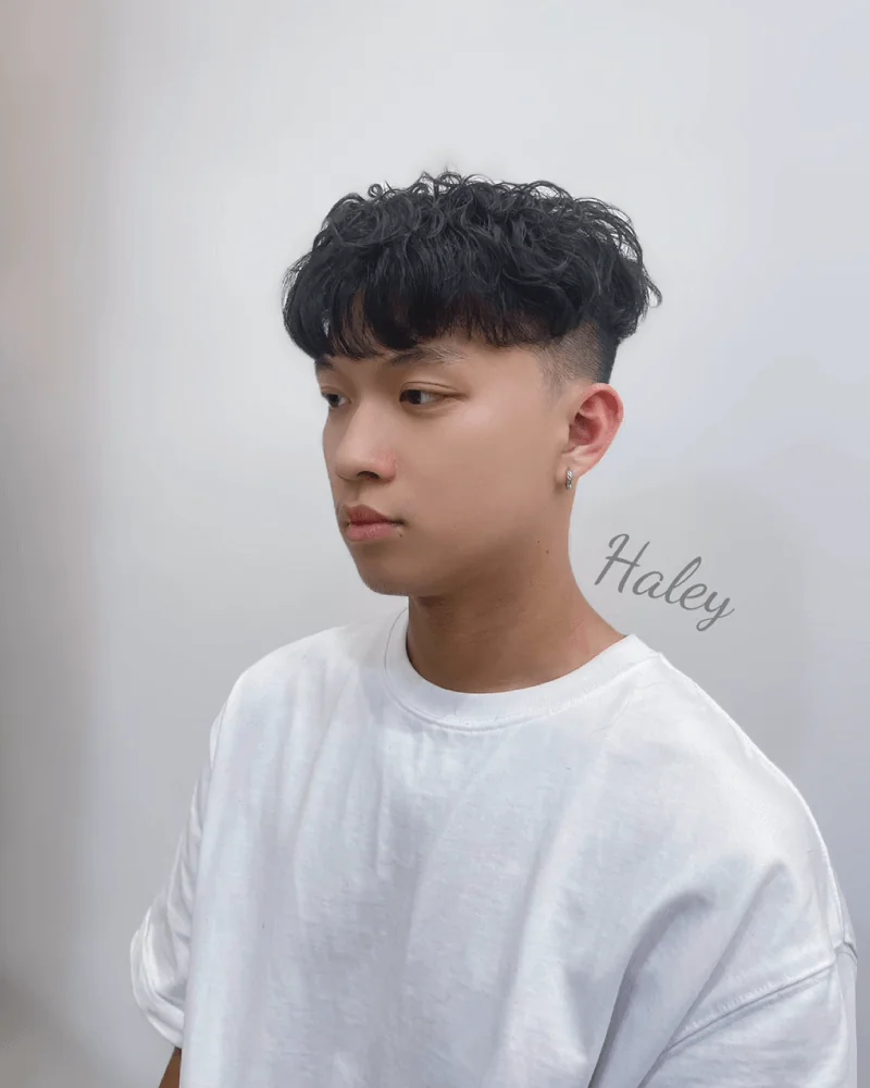 23號 Haley 日系男生燙髮
