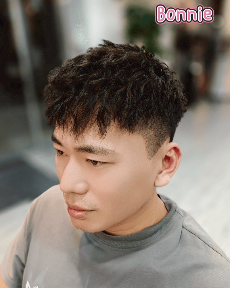 男生捲髮造型-沙鹿燙髮推薦