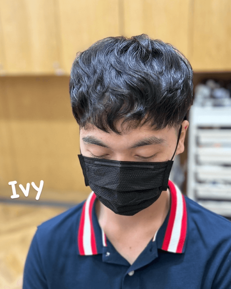 紋理燙,喜歡頭髮蓬鬆又好整理 ,燙髮首選 紋理燙-沙鹿燙髮推薦