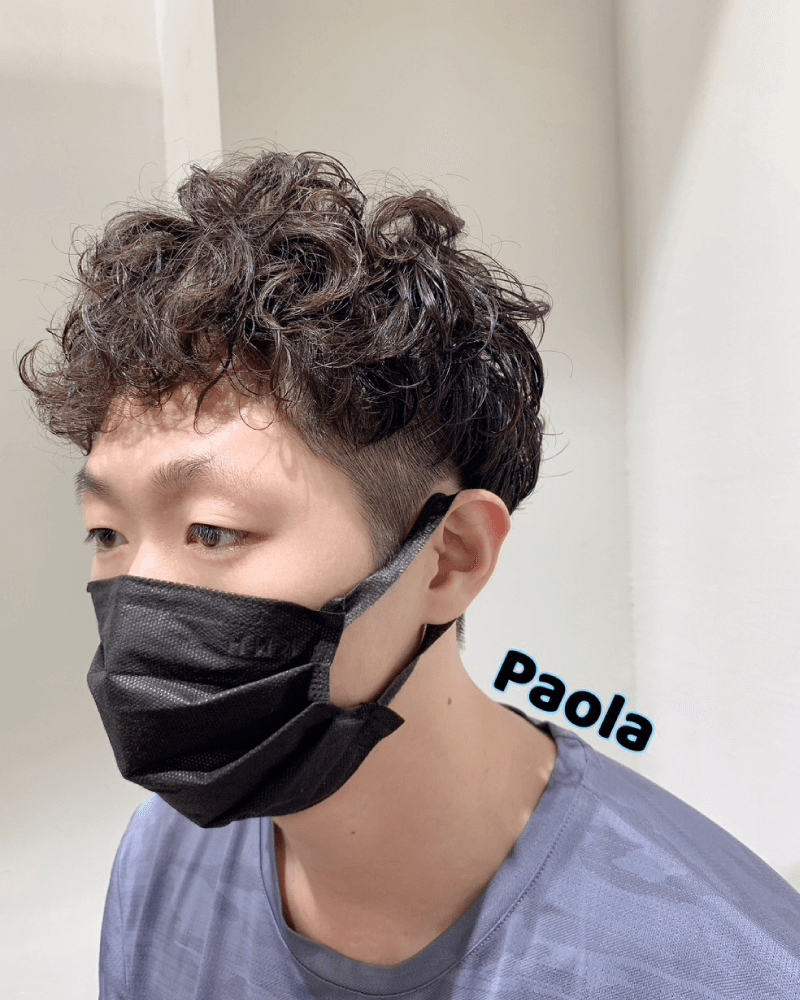客製化燙髮-日系羊毛卷,喜歡捲度明顯又帶點慵懶的寶寶可以入手此款髮型 日系羊毛卷-男生燙髮造型推薦