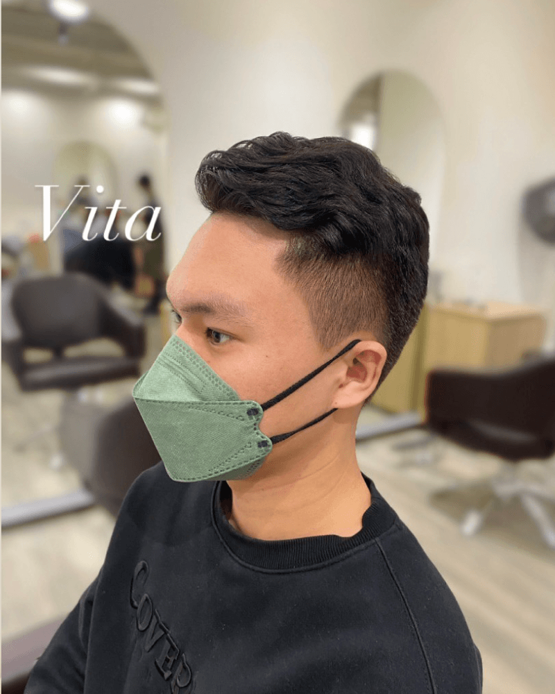 男士油頭燙-整理方式只需抹點護髮往後吹乾即可成型,重要活動也可以使用髮蠟增加立體感,燙後可以減少造型品的用量。 男士油頭燙-北勢燙髮推薦
